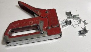 Vintage Swingline #800 Tacker Stapler Staple Gun Red USA Made Works Great!
