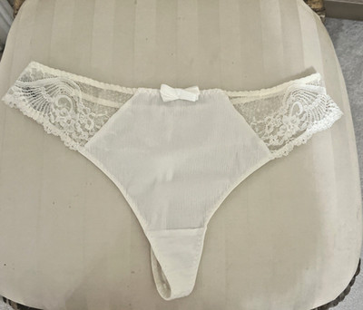 Gorgeous New Aubade Ivory Off-White Thong Tanga  XL