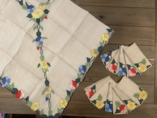 Appliqued Flowers Tablecloth 84X66 and 11 Napkin Linen with Cutwork READ
