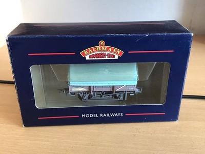 Bachmann 33-080 verwitterter 5-Bohlen Tonwagen mit Haube Spur OO, NEUWERTIG!