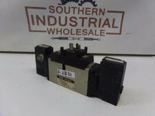 SMC NVFS3210-5DZ 24VDC 4/5 Port Solenoid Air Valve