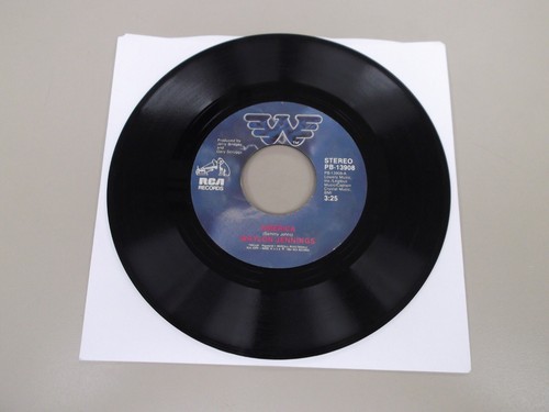 Waylon Jennings - America / People Up In Texas - RCA PB-13908 EX - Picture 3 of 4