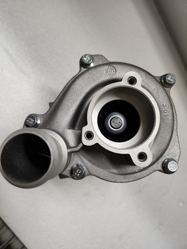 202590165 Ford Transit 2.4 Water Pump 2000-2011 - Picture 3 of 4