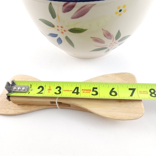 Temp-tations Old World 3-qt Salad Bowl with Wood Servers Confetti - Picture 8 of 9