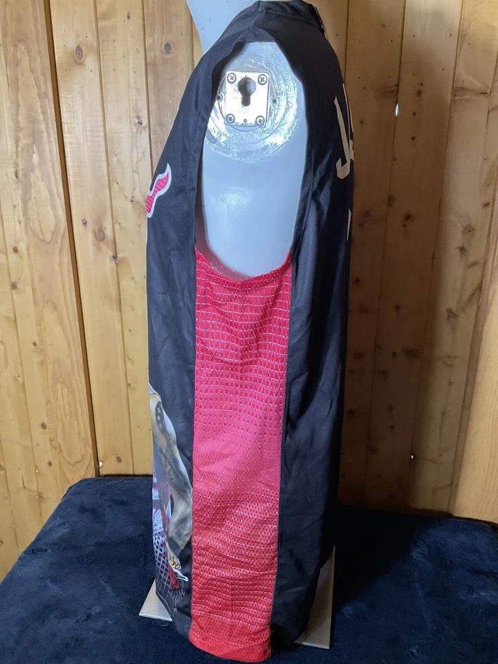 Majestic NBA Lebron James Miami Heat 6 Jersey Black Pink Red Size M NBA - Image 2 of 4