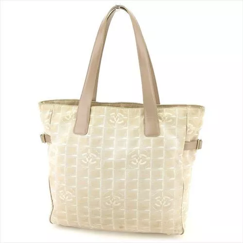 Chanel Pre-owned 2004 CC Travel Line Tote Bag - Neutrals