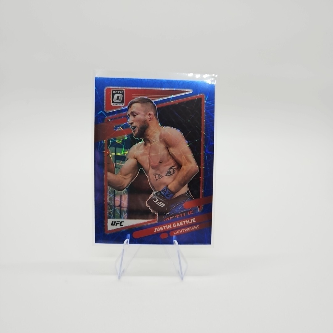 2022 Panini Donruss Optic UFC - Blue Velocity Prizm #98
