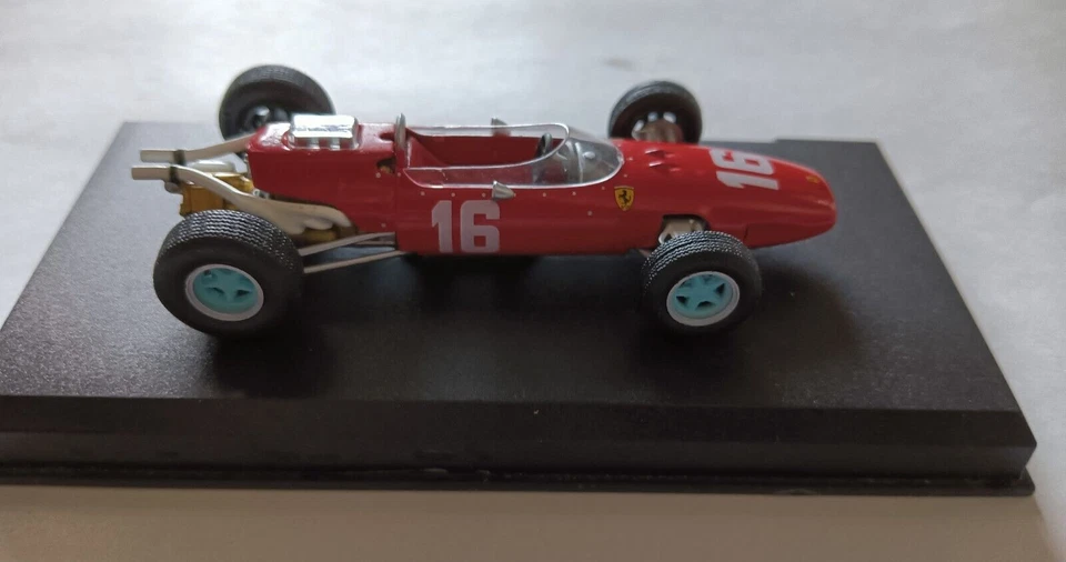 MODELLINO FERRARI 246 F1 .66 -1966 -N 16 LORENZO BANDINI-SCALA 1/43 - Immagine 4 di 4