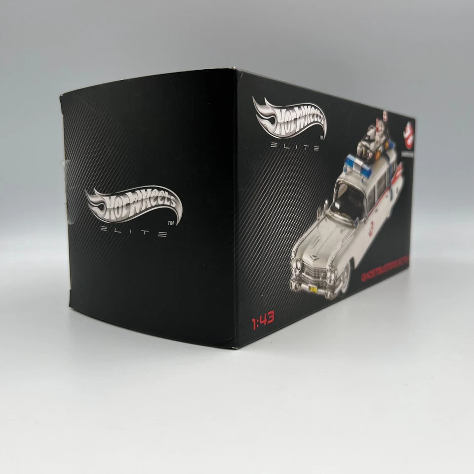 Ghostbusters Ecto-1 escala 1/43 Hot Wheels Elite Foto 2 de 4