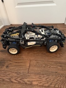 LEGO TECHNIC: Super Car (8880)
