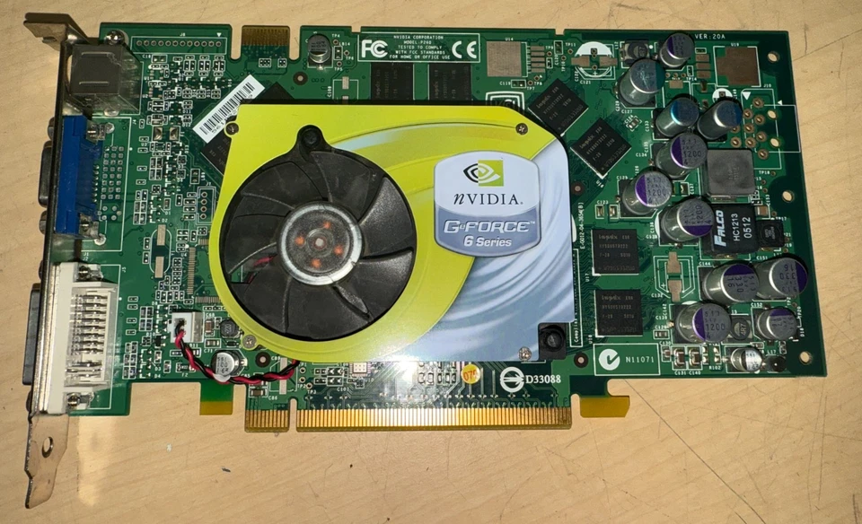 Nvidia G-Force 6 Series P260 256MB PCIe GeForce Graphics VGA DVI SVHS   #1 - Image 2 of 4