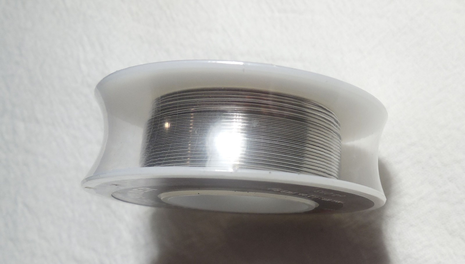 One Sealed Roll Radio Shack Silver Solder 64-013 1.5oz 2%