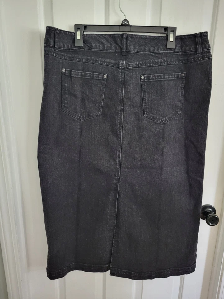 Saia Midi Style & Co Feminina Preta Denim Tamanho 18 - Imagem 2 de 4