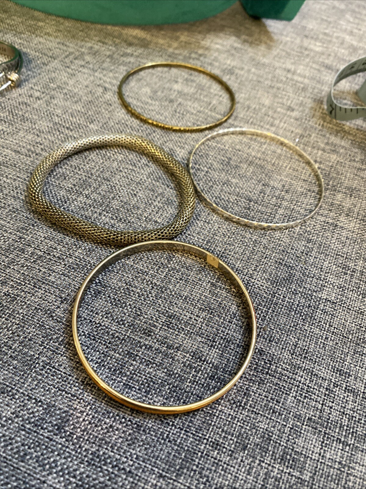 Mixed LOT (8) Bangle Bracelets - image 7