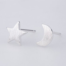 Shiny 925 Sterling Silver Cute Small Moon & Star Stud Earrings Women Girl Gift
