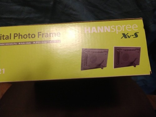 NIB HANNSPREE XV-S 7" DIGITAL PHOTO FRAME, MULTI-CARD FORMAT, BRAND NEW - Picture 3 of 5