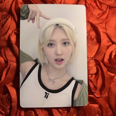 GAEUL IVE ELEVEN Edition Celeb K-pop Girl Photo Card White Band
