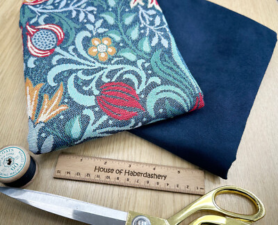 POLSTERSTOFFPAKET - William Morris Persian Tapestry & Navy Suede Fabric