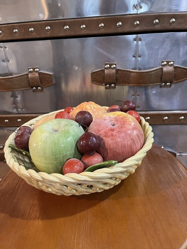 VINTAGE ITALY BASSANO CERAMIC CENTERPIECE FRUIT WEAVE BASKET BOWL DISH - Picture 3 of 7