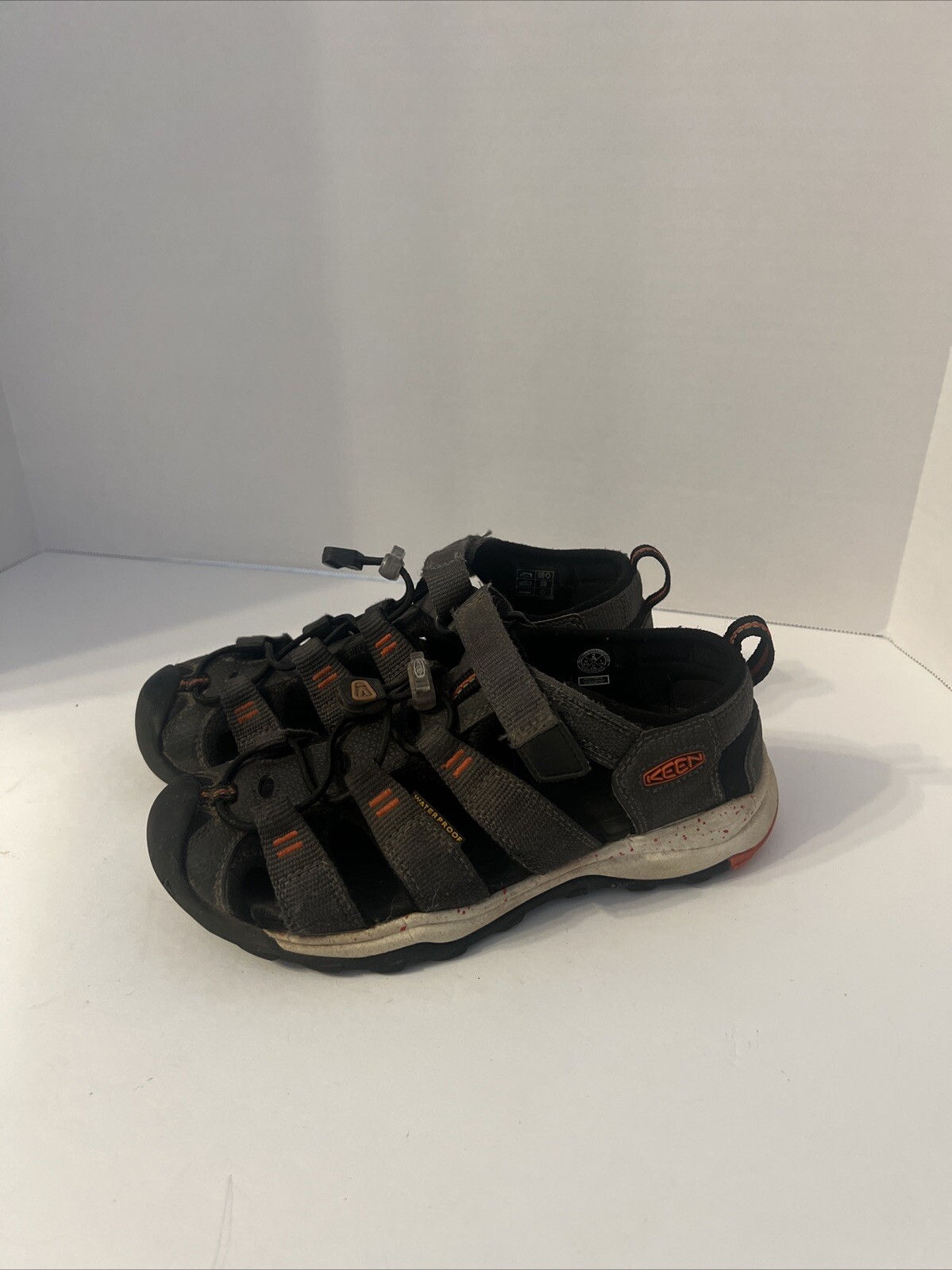 KEEN 1018426 Newport Neo H2 sandalo magnetico arancione speziato giovanile taglia 2