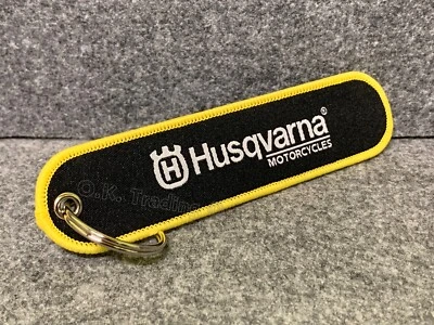 HUSQVARNA Schlüsselanhänger Stoff Beidseitig gestickt