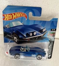 Hot Wheels 72 Chevrolet Corvette Stingray Convertible Blue