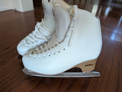 Edea Motivo Ivory (white) Figure Skates with blades (size 240 C)
