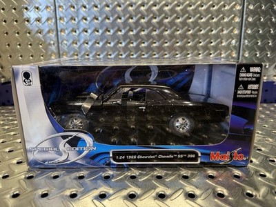 M494. Maisto 1966 Chevrolet Chevelle SS396 1/24 Diecast NIB