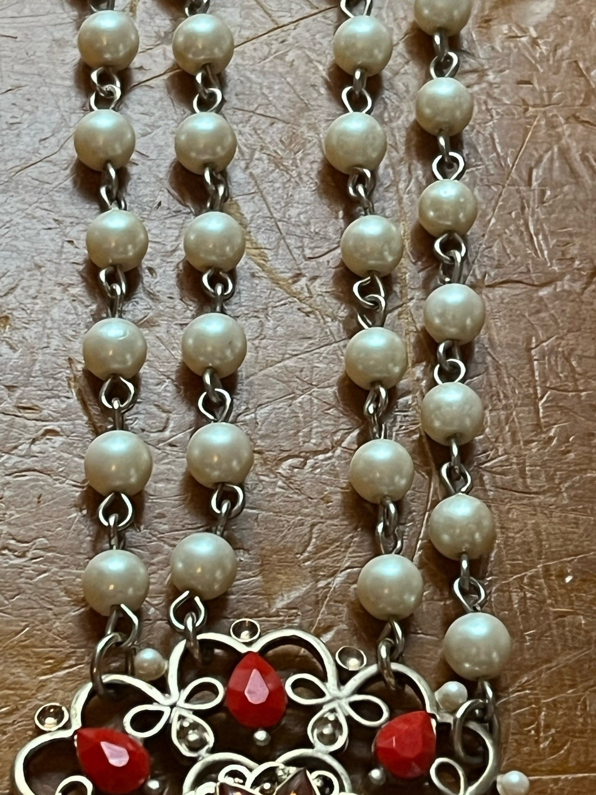 Vintage Carolee Signed Faux Pearl Gemstone Filigree Medallion Necklace 20” RARE image 4