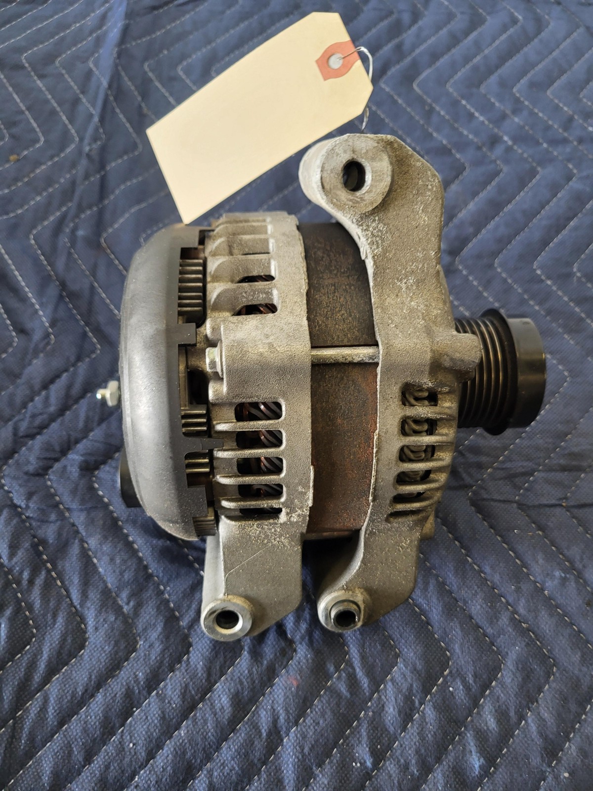 Used Oem Maserati Alternator Generator 30318724485 for 2017 Levante 3.0L AWD
