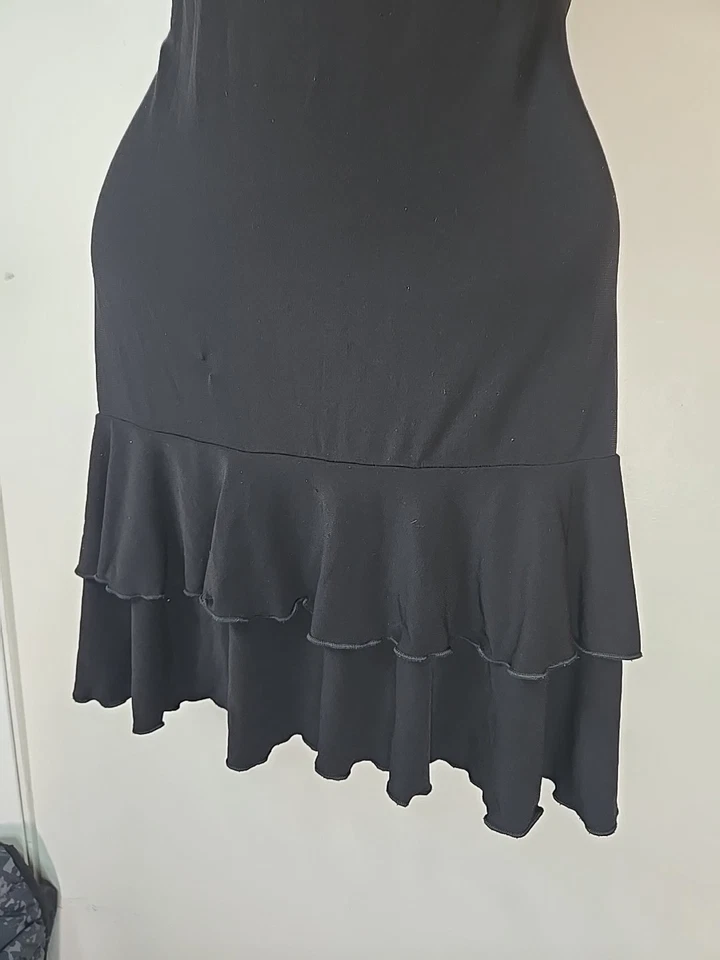 ¡Y2K Byer también de colección! Mini Vestido Negro Volantes Nivel con Rosa Medio Fuera del Hombro Foto 3 de 4