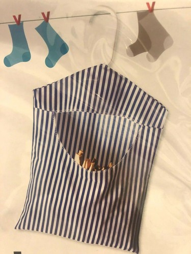 PEG BAGS x 2 FABRIC POCKET HANGING STORAGE LAUNDRY HOLDS 100 PEGS EACH - Foto 3 di 6