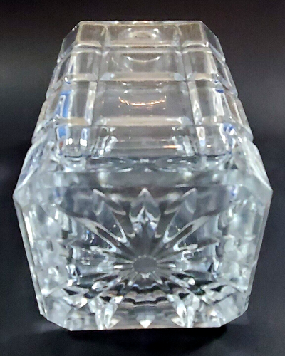 Brooks Brother’s Old Fashioned Clear Crystal Whiskey Decanter - Picture 6 of 10