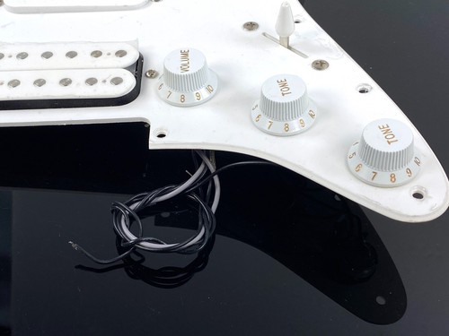 ¡Juego de pastillas Fender Squier Fat Strat HSS Stratocaster golpeador cargado con tornillos! - Imagen 8 de 22