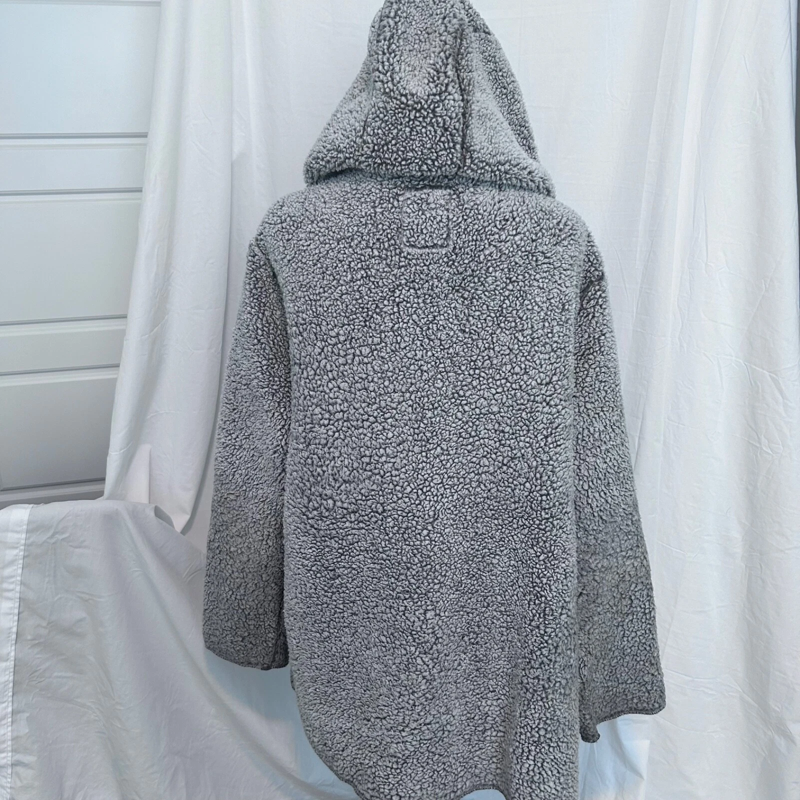 UNDERCOVER Felpa con cappuccio ROSA Victorias Secret aperta davanti sherpa pile grigio taglia M L