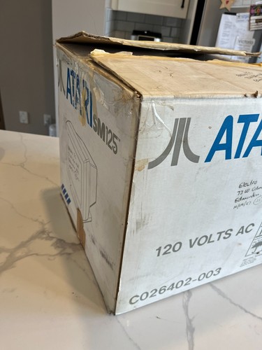 Atari SM125 Monitor with Box - For Repair - Cut Cables - Powers on - Picture 10 of 13