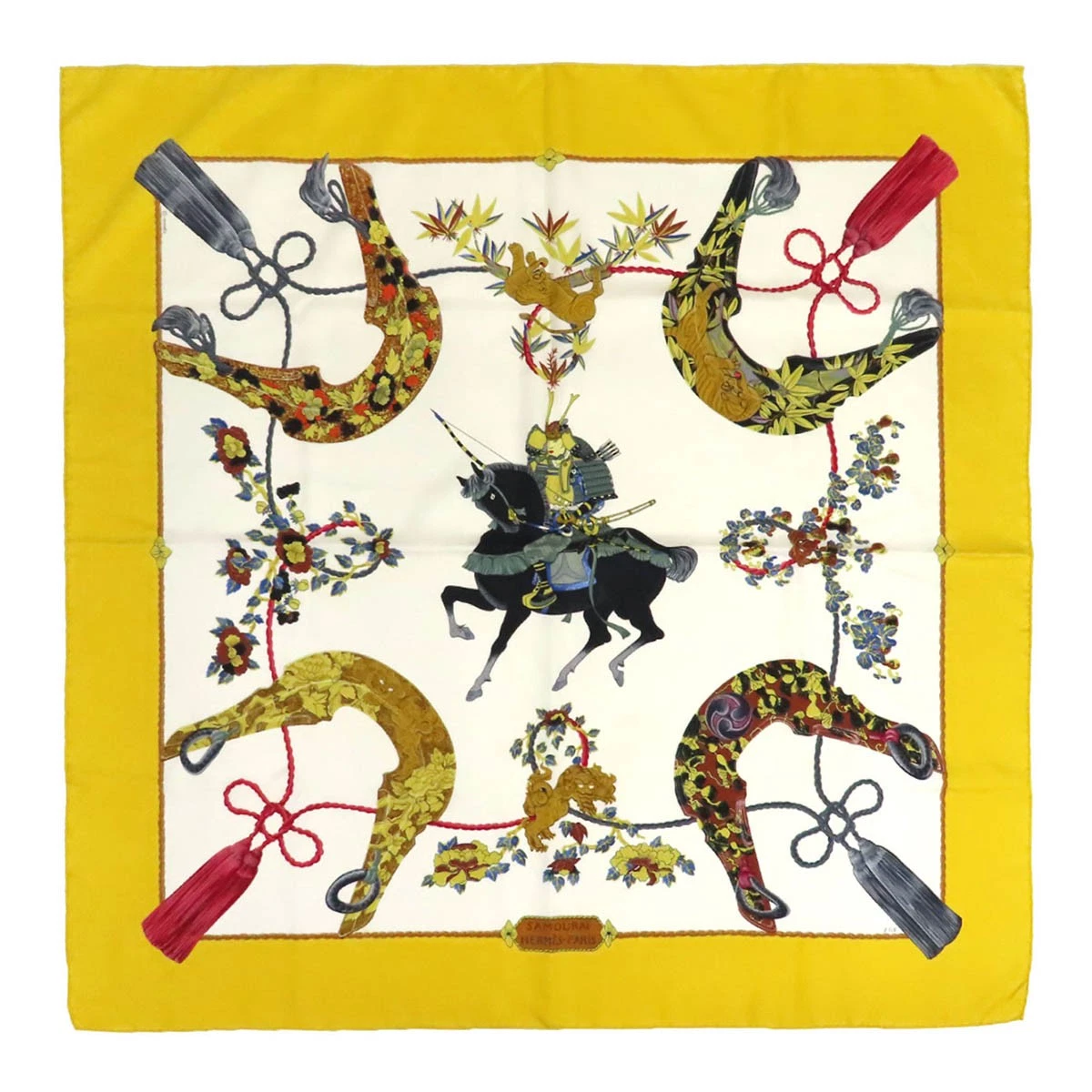 Hermes — HERMES Carre 90 SAMOURAI Samurai Scarf unisex Yellow white 【A】