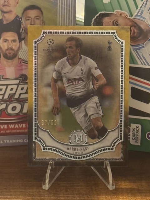 2018-19 Topps Museum Collection UEFA Champions League - Harry Kane #22 Gold /50
