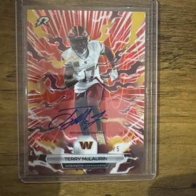 TERRY MCLAURIN 2025 Topps Resurgence Red Power Surge Auto 3/5 Washington #100