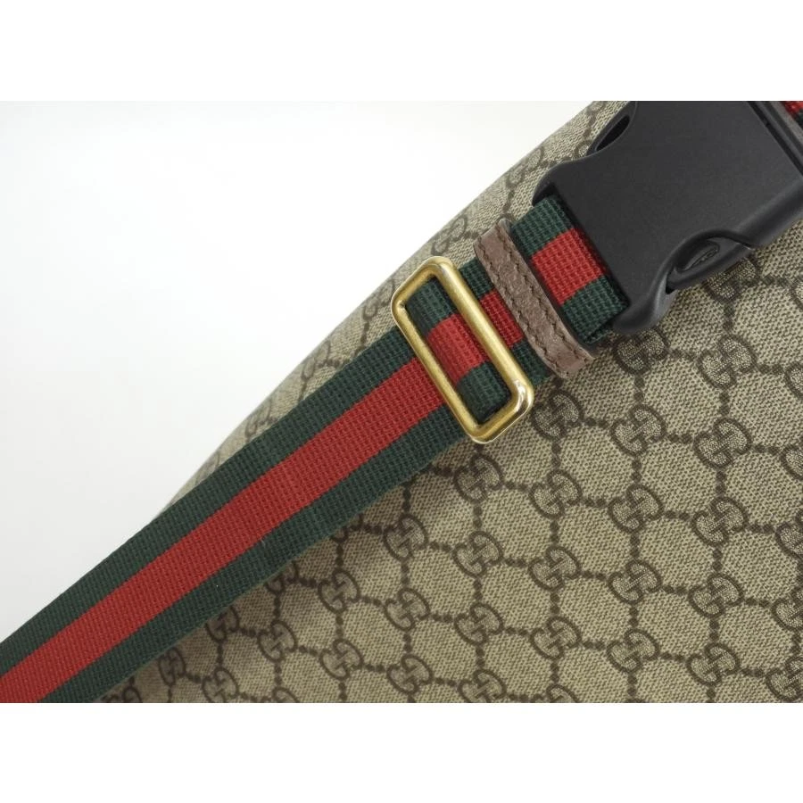 Gucci UFO Belt Bag in Grey GG Supreme for Men Courier Style
