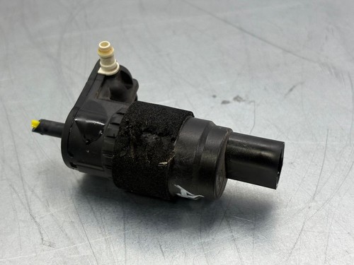 Audi A6 S6 C8 4K 2019 Pumpe Scheibenwaschanlage 8K9955647