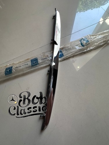 Genuine Mercedes-Benz, Handle Trunk W107 - Bild 4 von 5