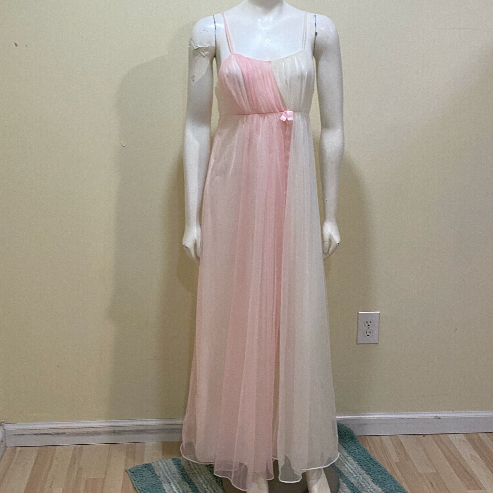 Vintage Van Raalte Nightgown 36 Pink White Chiffo… - image 1