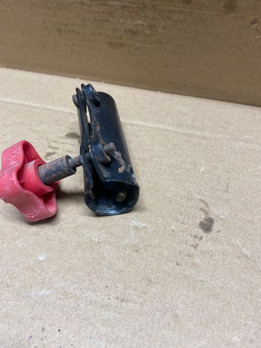 Gebrauchte Auslegerschaftkupplung aus einem Troy-Bilt TB32EC Freischneider Powerkopf - Bild 2 von 3