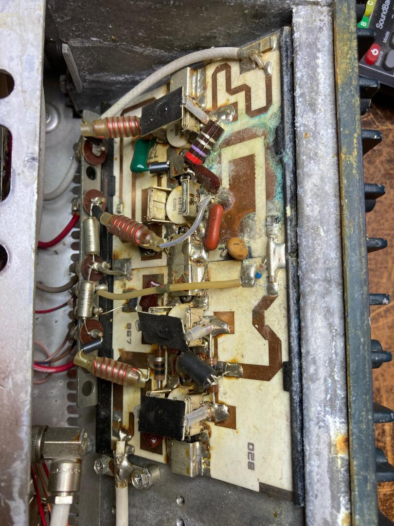 Manuel D'utilisation Radio Motorola MOCOM.70 (136-174 MHz) Vintage Années 70