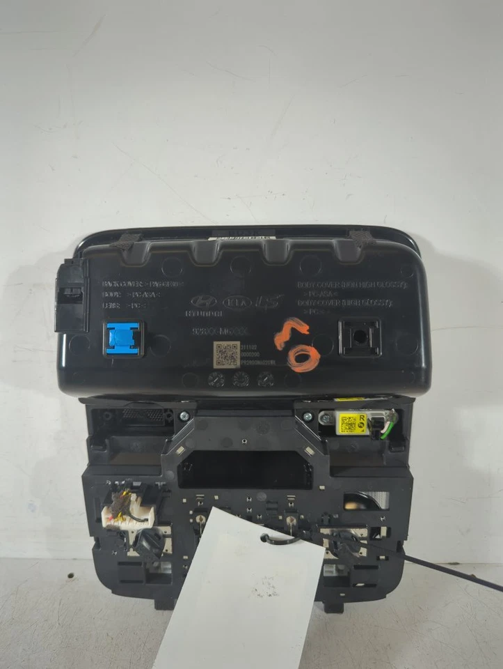 Luz interior O3 Kia Xceed MK3 CD hatchback 5 puertas 2019-2023 Foto 2 de 4