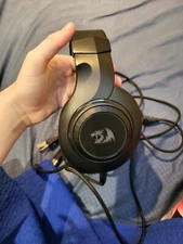Redragon Hylas H260 RGB Gaming Headset - Black - WORKING NEVER USED