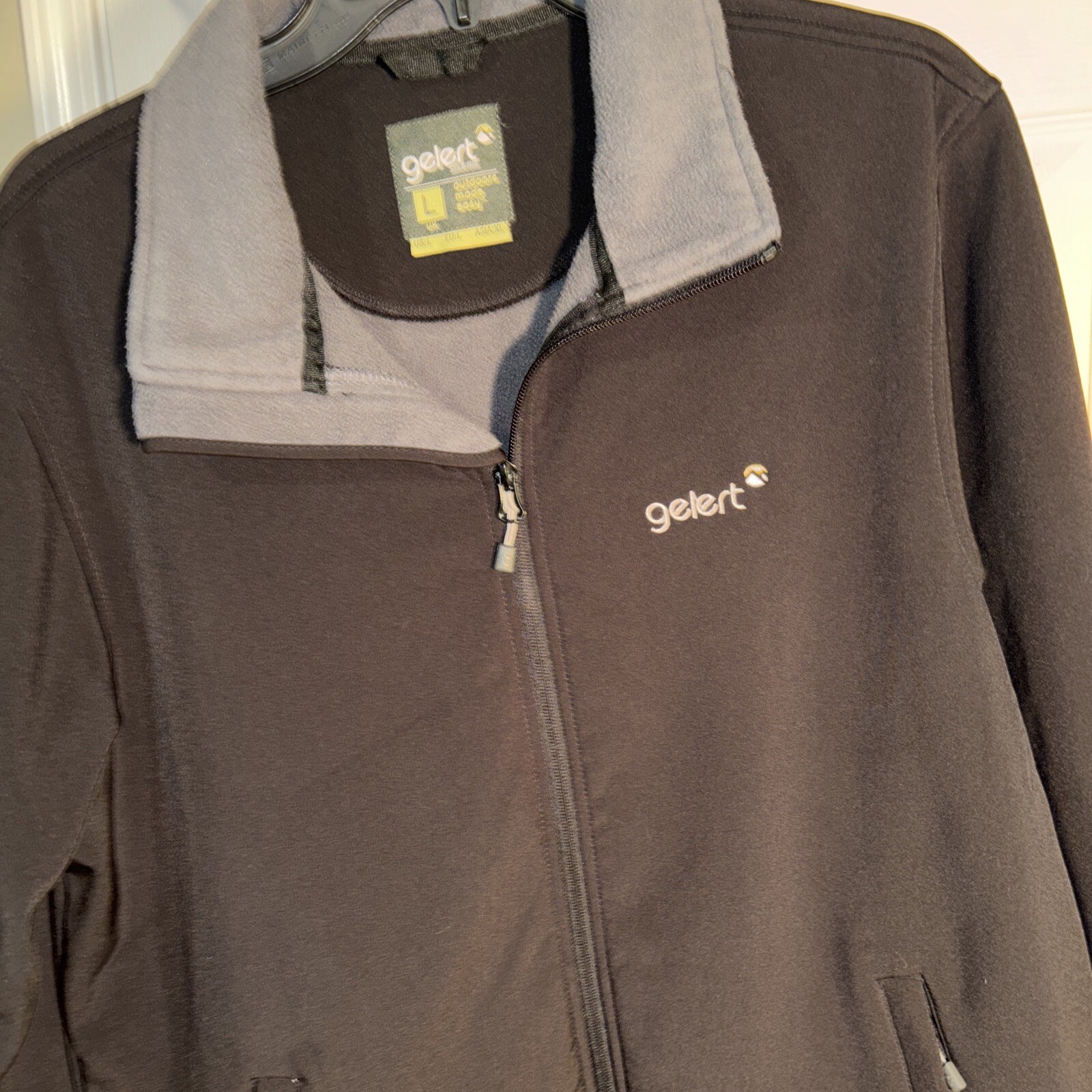 Gelert Black Soft-shell Jacket Size Large - image 2