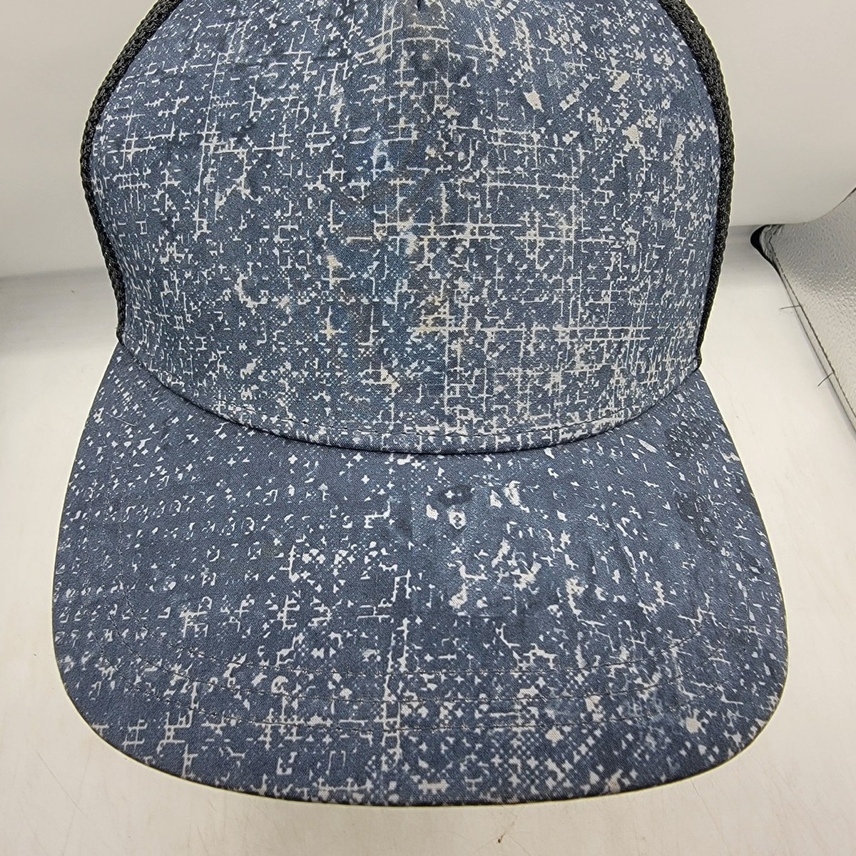 Lululemon Trucker Hat Cap Steel Light blue grey Snap closure Size L XL Unisex Trucker Hat *Logo | Men main image 3