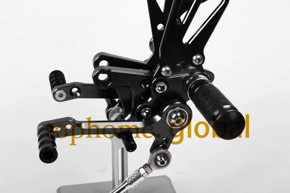 Juego de estriberas traseras CNC negras para Suzuki GSXR 1000/600/750 2001-2004 Foto 2 de 4